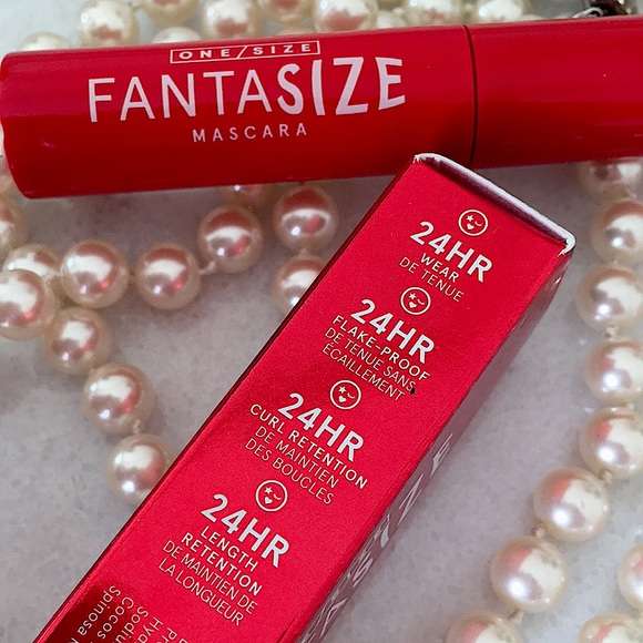 ONE/SIZE Fantasize Mascara Black - Picture 14 of 14